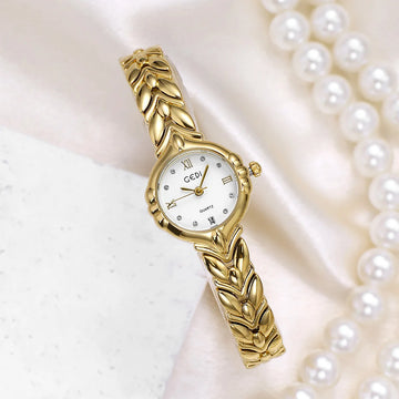 TrendLux Women's Elegant Oval Stylish Alloy Bracelet Adjustable Clasp Quartz Watch